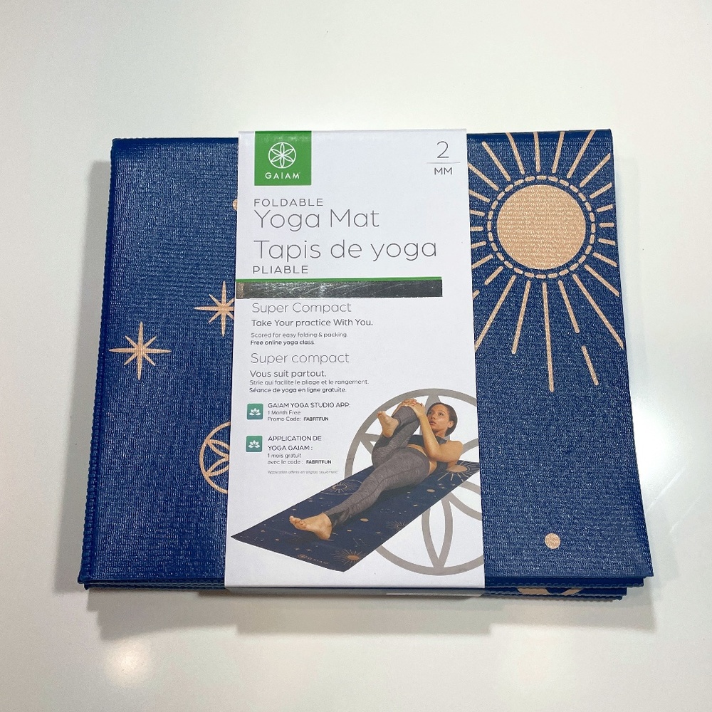 Gaiam Midsummer Nights Foldable Yoga Mat